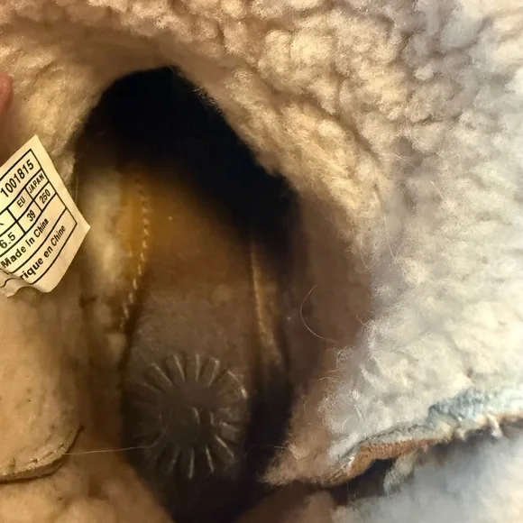 Ugg Cozy Shearling-Lined Ankle Brown Boots Lace Up Caspia Cozy - Picture 12 of 16